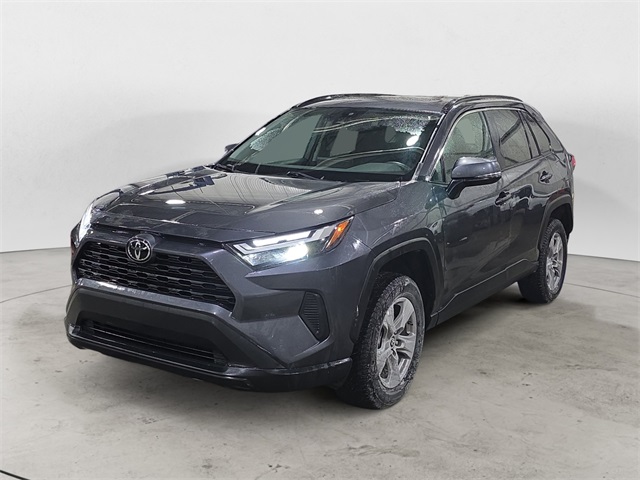 2023 Toyota RAV4 XLE's photo