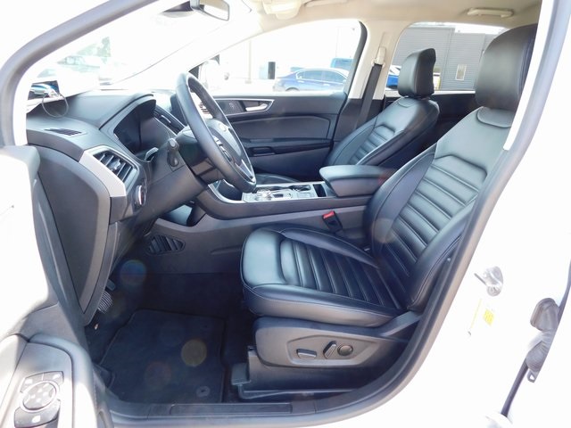 2024 Ford Edge SEL photo 9
