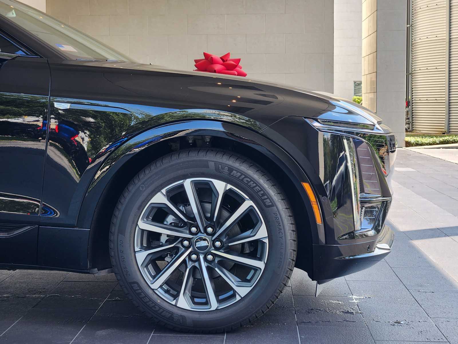 2025 Cadillac Lyriq Sport photo 4