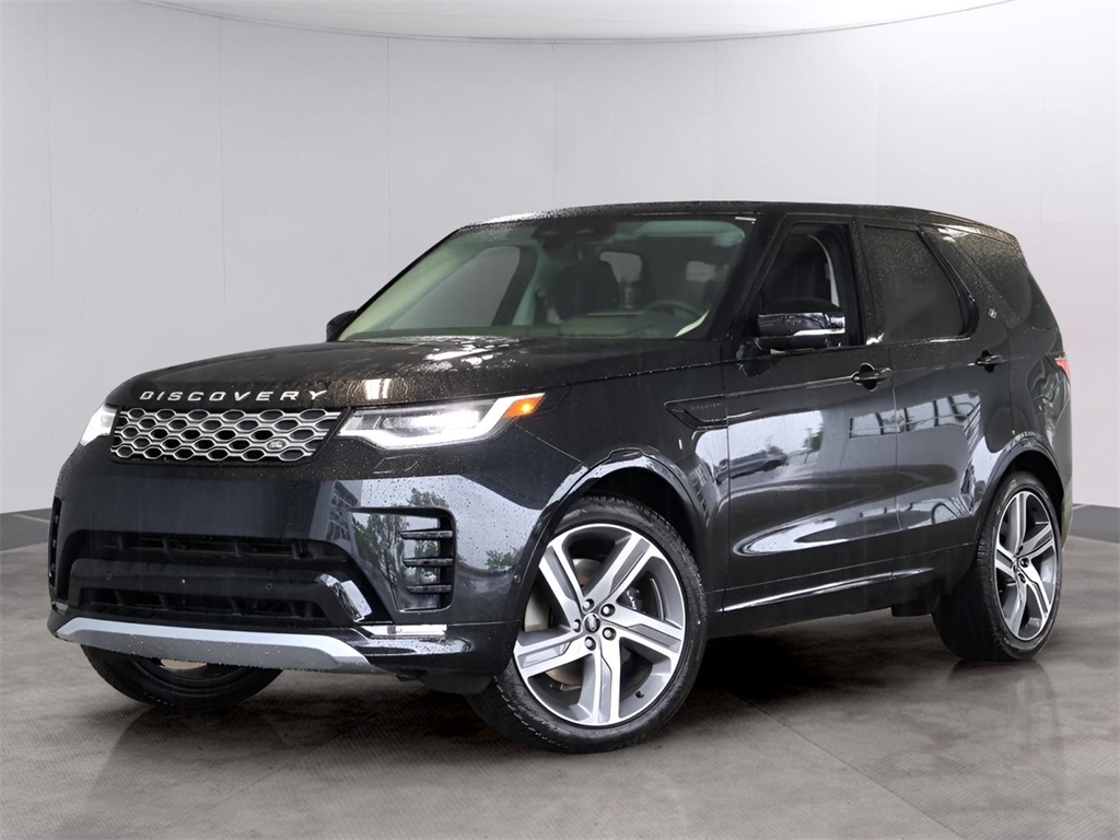 2025 Land Rover Discovery Metropolitan Edition's photo