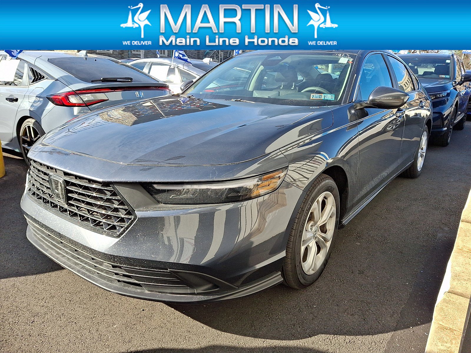 2025 Honda Accord LX's photo