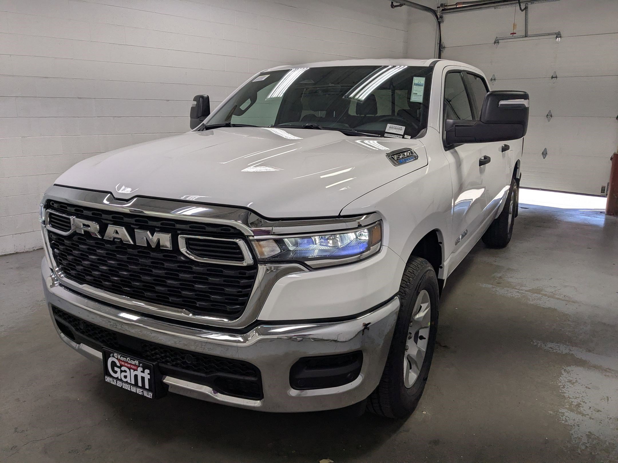 2025 Ram 1500 Tradesman photo 6