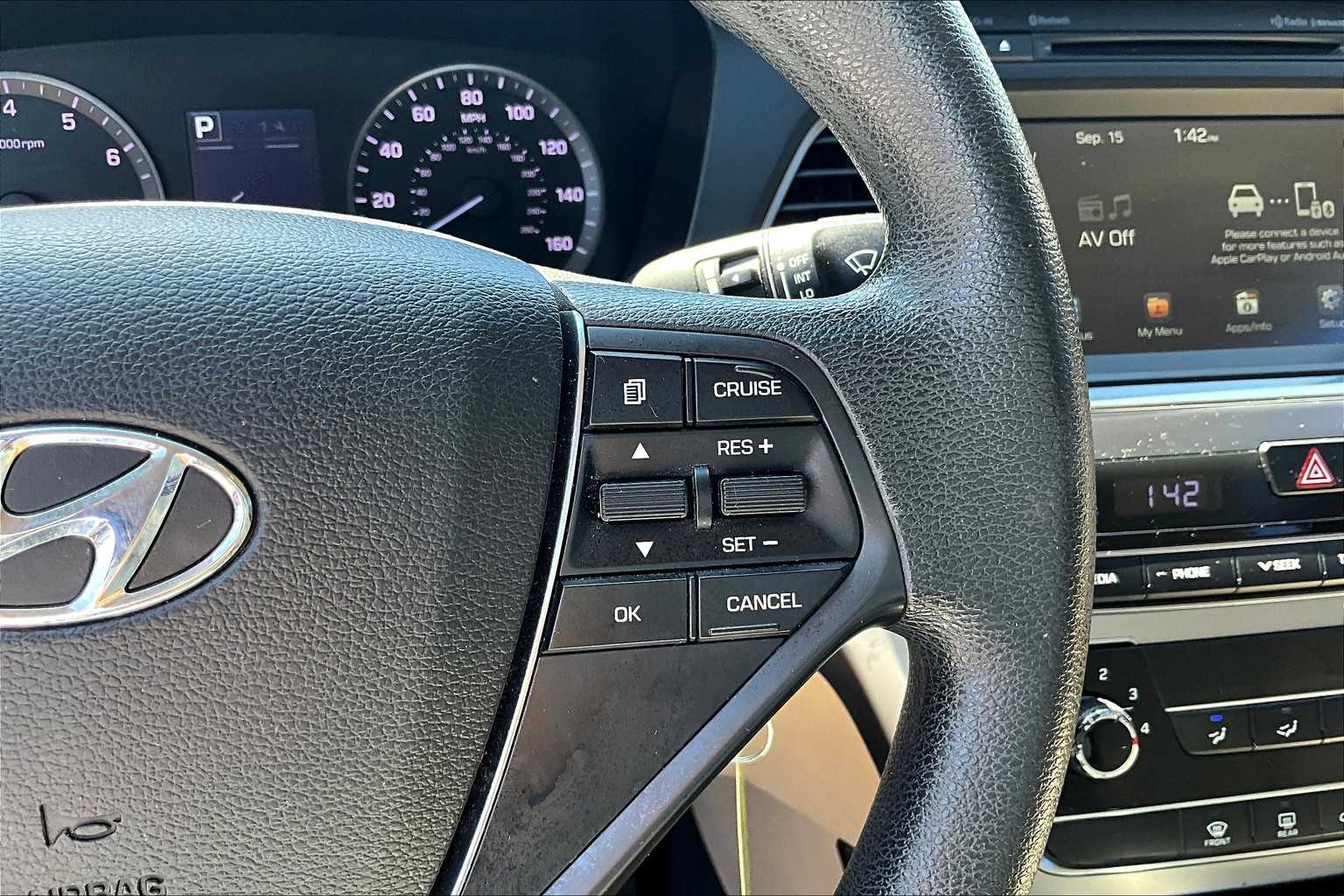 2016 Hyundai Sonata SE photo 20