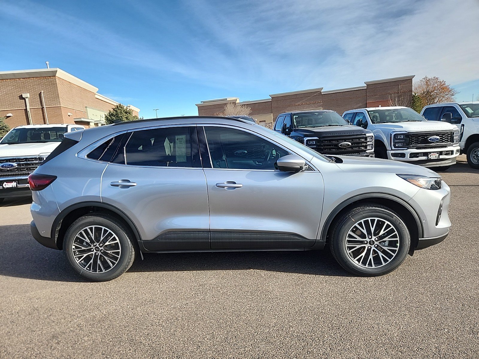 2024 Ford Escape Plug-In Hybrid photo 3