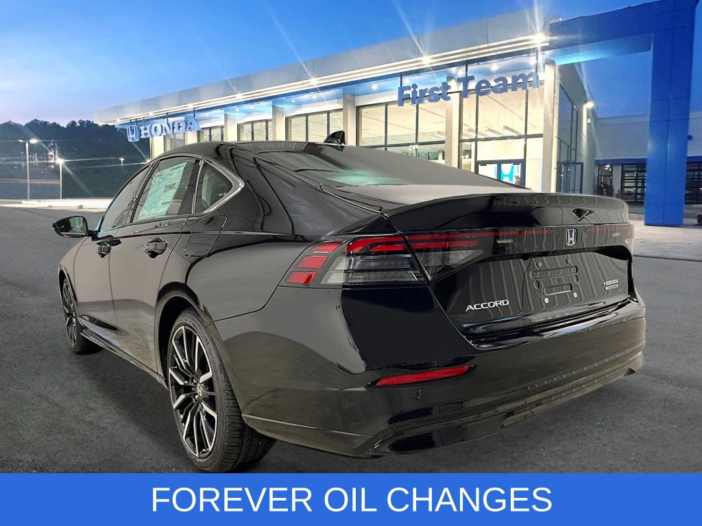 2025 Honda Accord Hybrid Touring photo 2