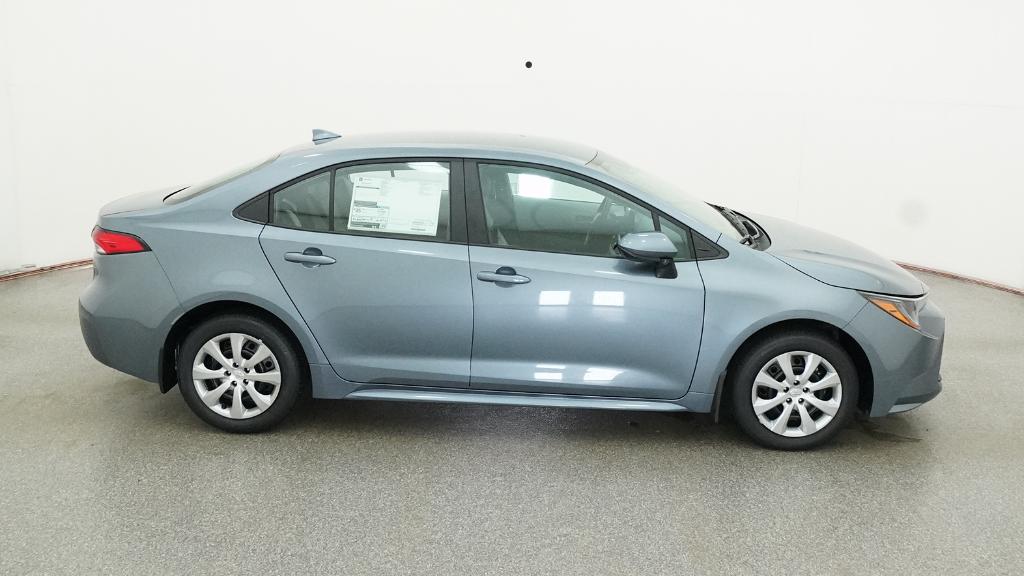 2026 Toyota Corolla LE photo 25
