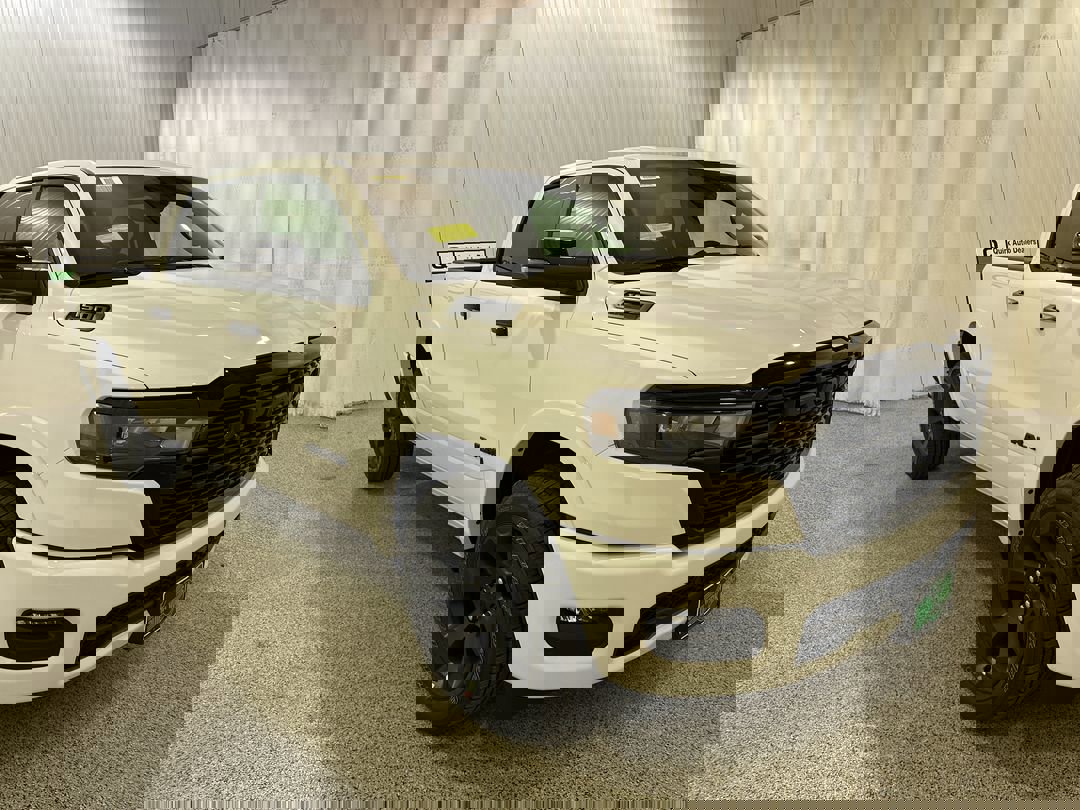 2026 Ram 1500 Big Horn photo 3