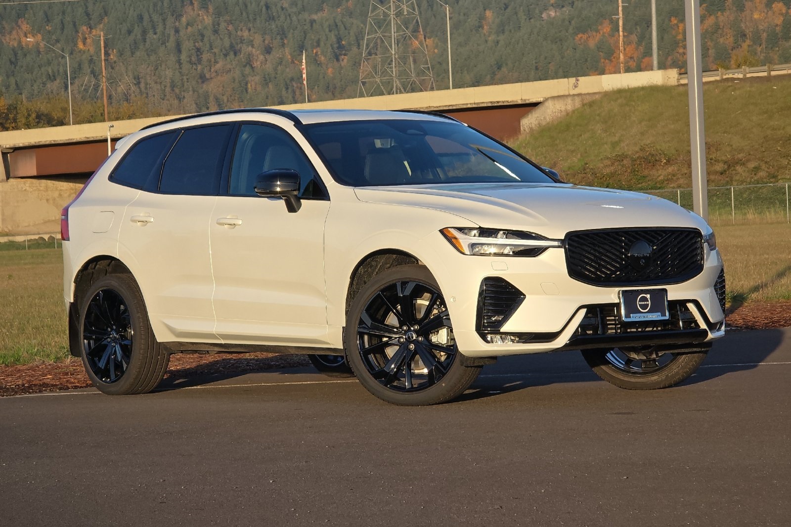 2026 Volvo XC60 Ultra's photo