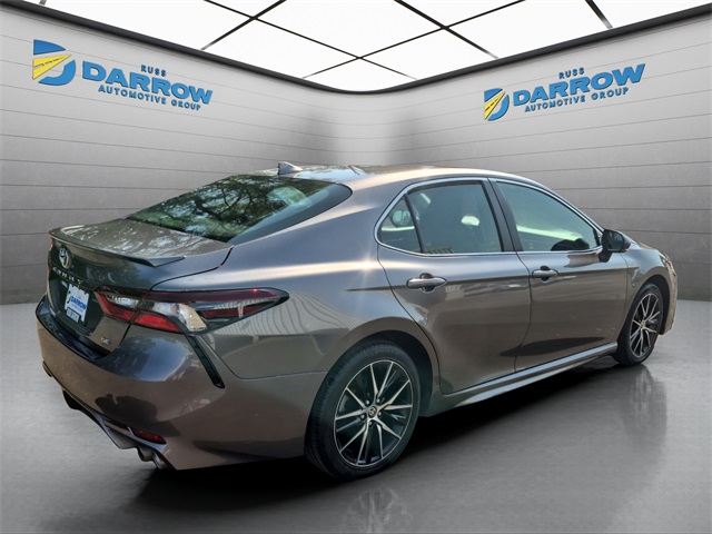 2024 Toyota Camry SE photo 5