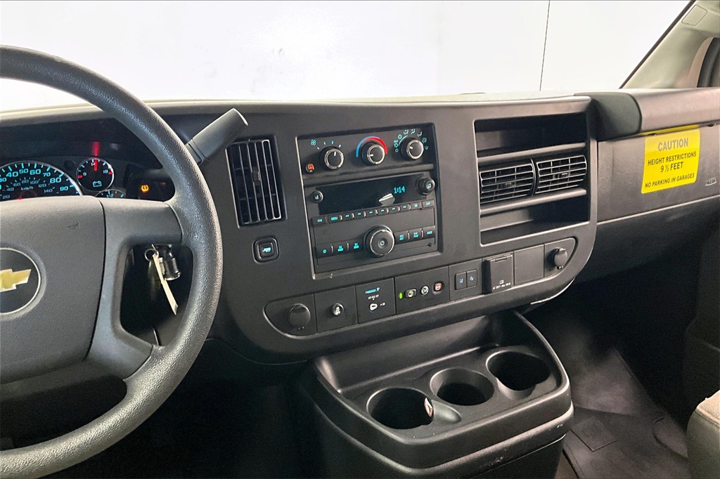 2020 Chevrolet Express 2500 LT photo 5