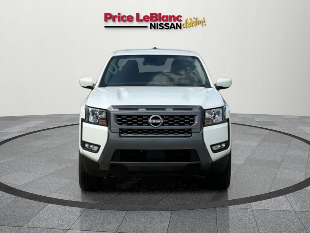 2025 Nissan Frontier Crew Cab SV photo 2