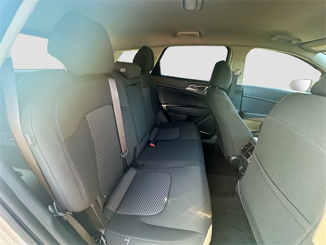 2026 Kia Sportage Hybrid LX photo 23