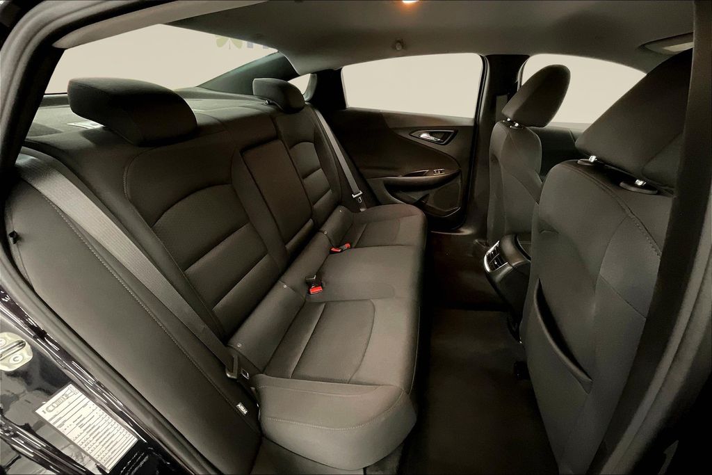2023 Chevrolet Malibu 1LT photo 25