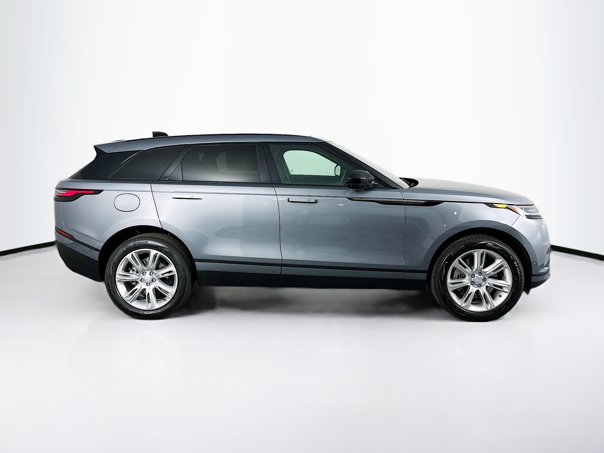 2026 Land Rover Range Rover Velar S Velar photo 4