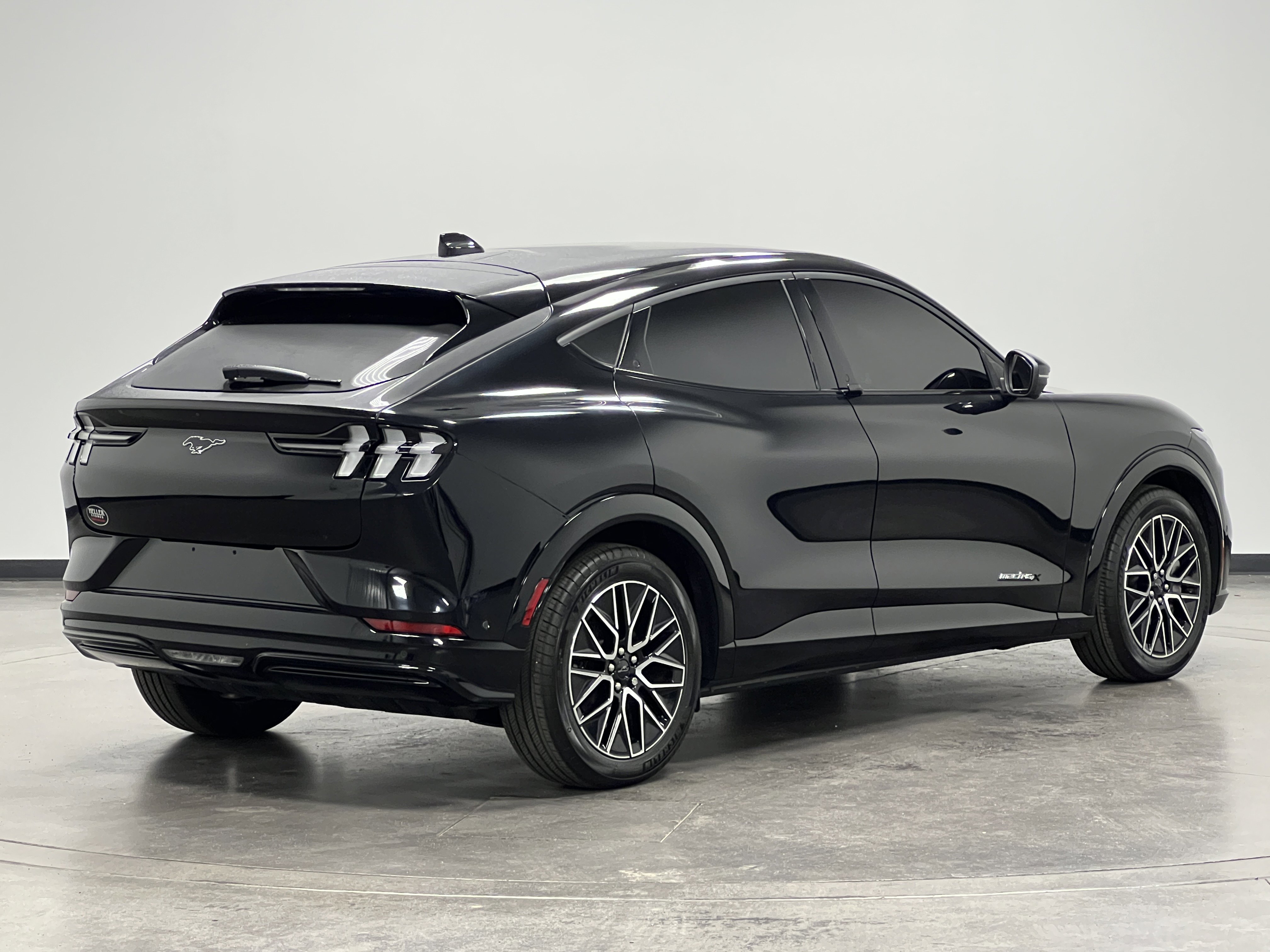 2024 Ford Mustang Mach-E Premium photo 5