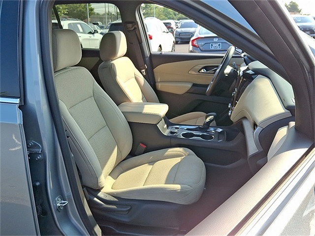 2023 Chevrolet Traverse LS photo 17