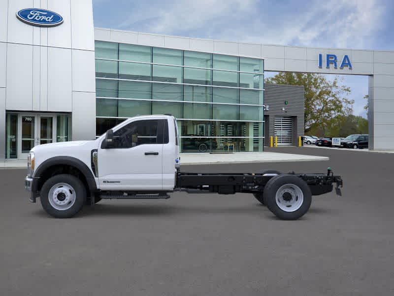 2025 Ford F-550 XL photo 3