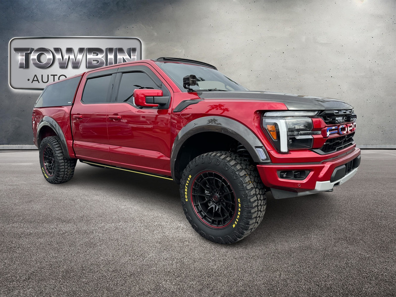 2025 Ford F-150 Raptor photo 2