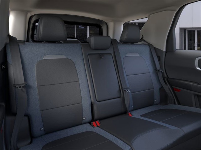 2025 Ford Bronco Sport Outer Banks photo 9
