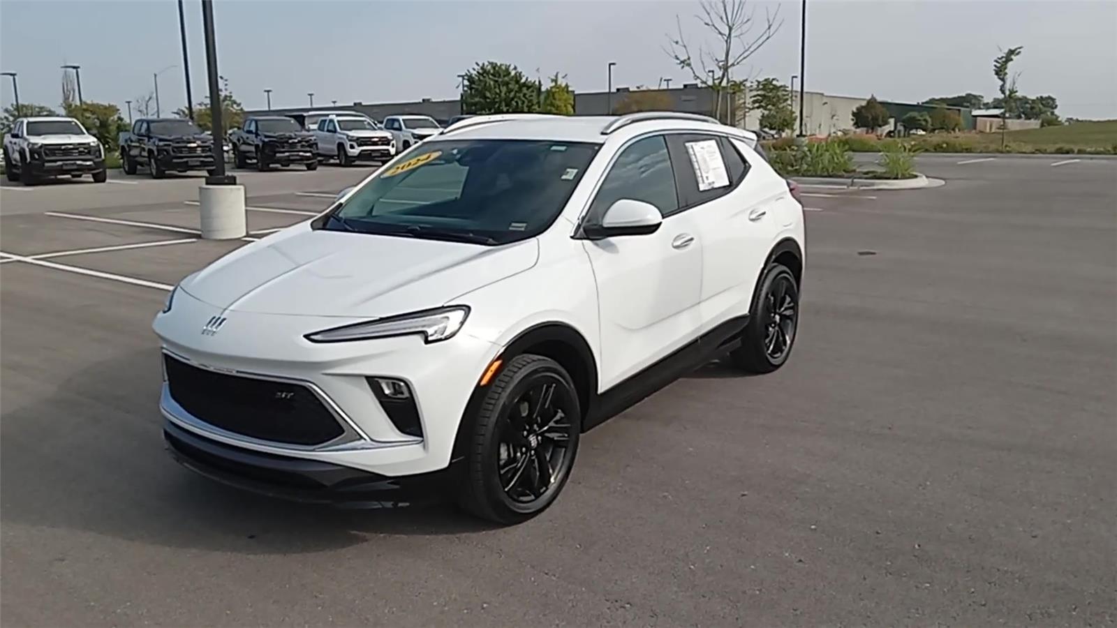 2024 Buick Encore GX Sport Touring photo 4