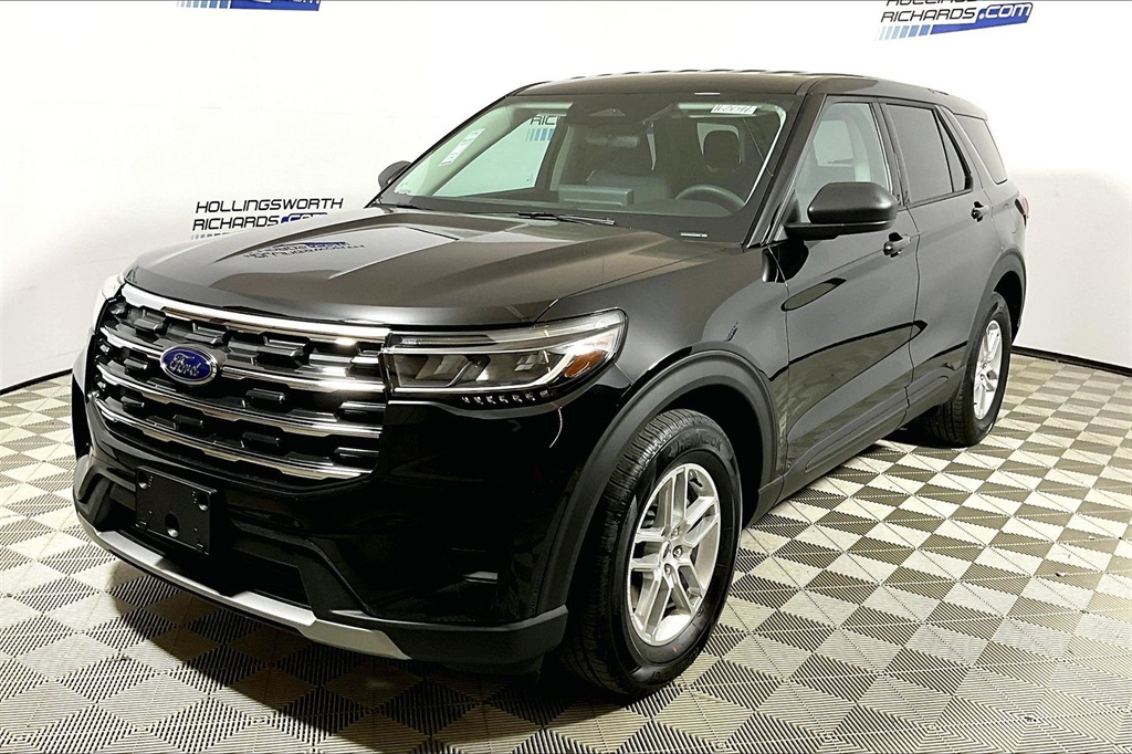 2026 Ford Explorer's photo