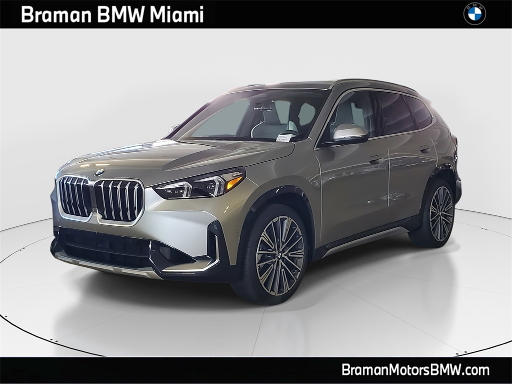 2026 BMW X1 28i's photo