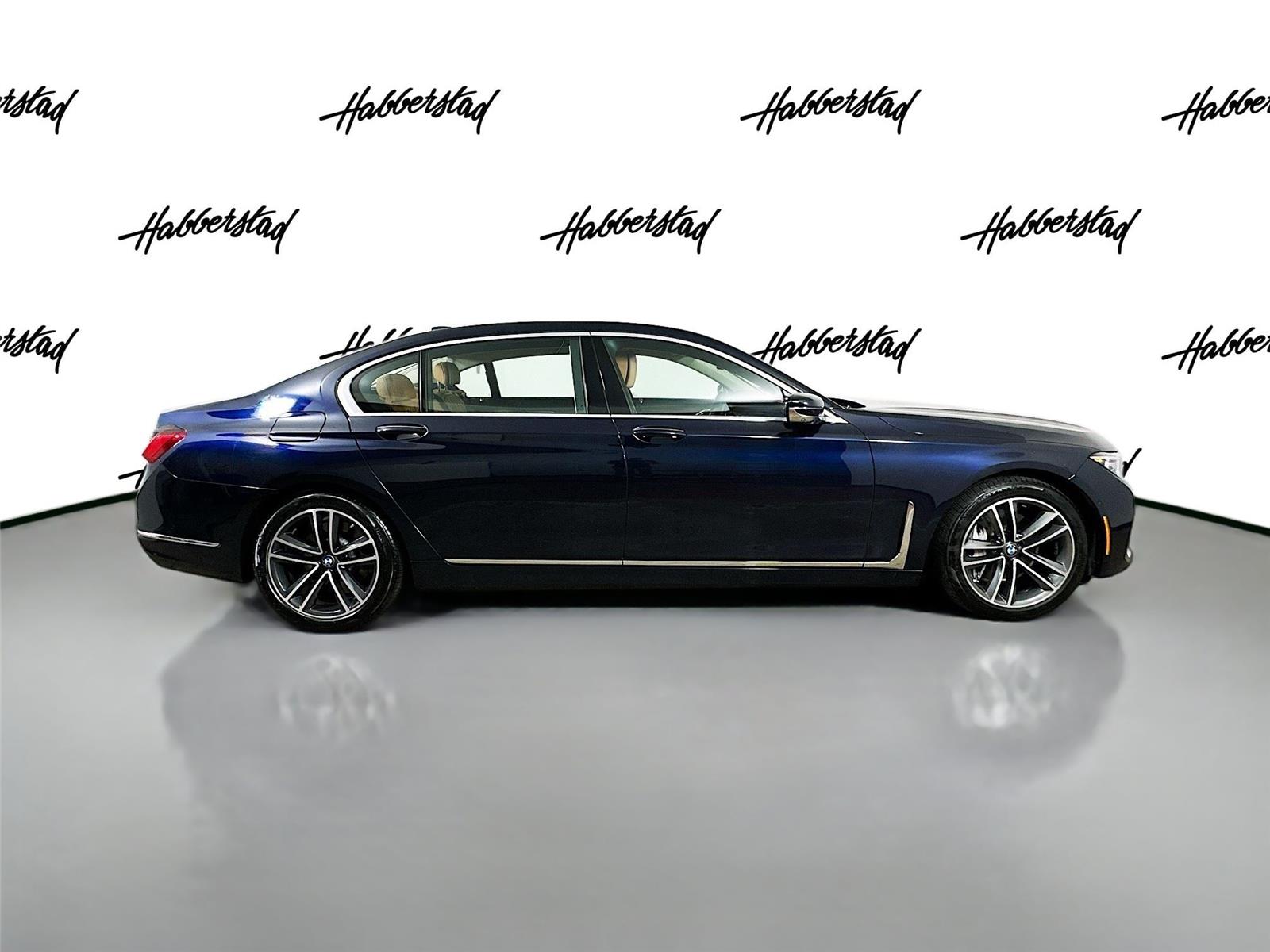 2020 Bmw 750i xDrive Sedan photo 4