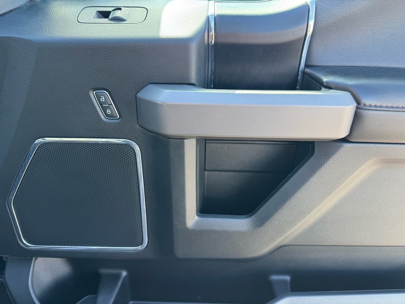 2020 Ford F-150 Platinum photo 22