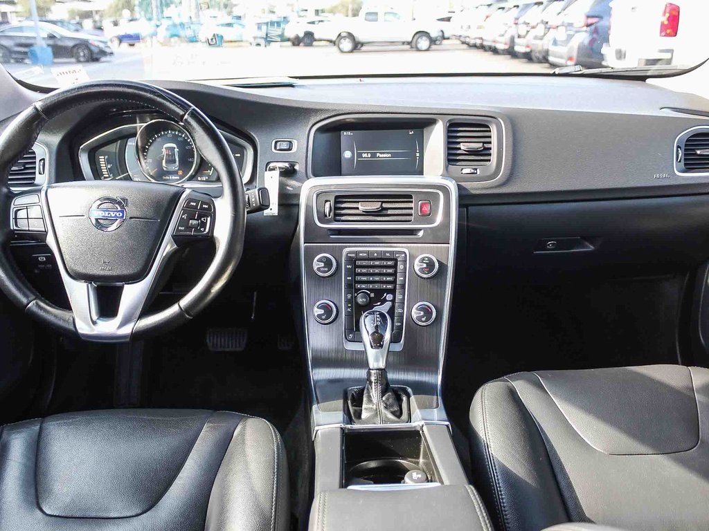 2015 Volvo S60 T5 Premier photo 11