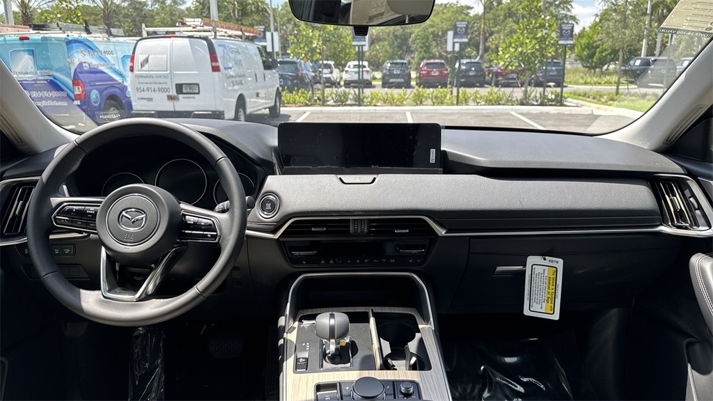 2025 Mazda CX-90 3.3 Turbo Preferred photo 13