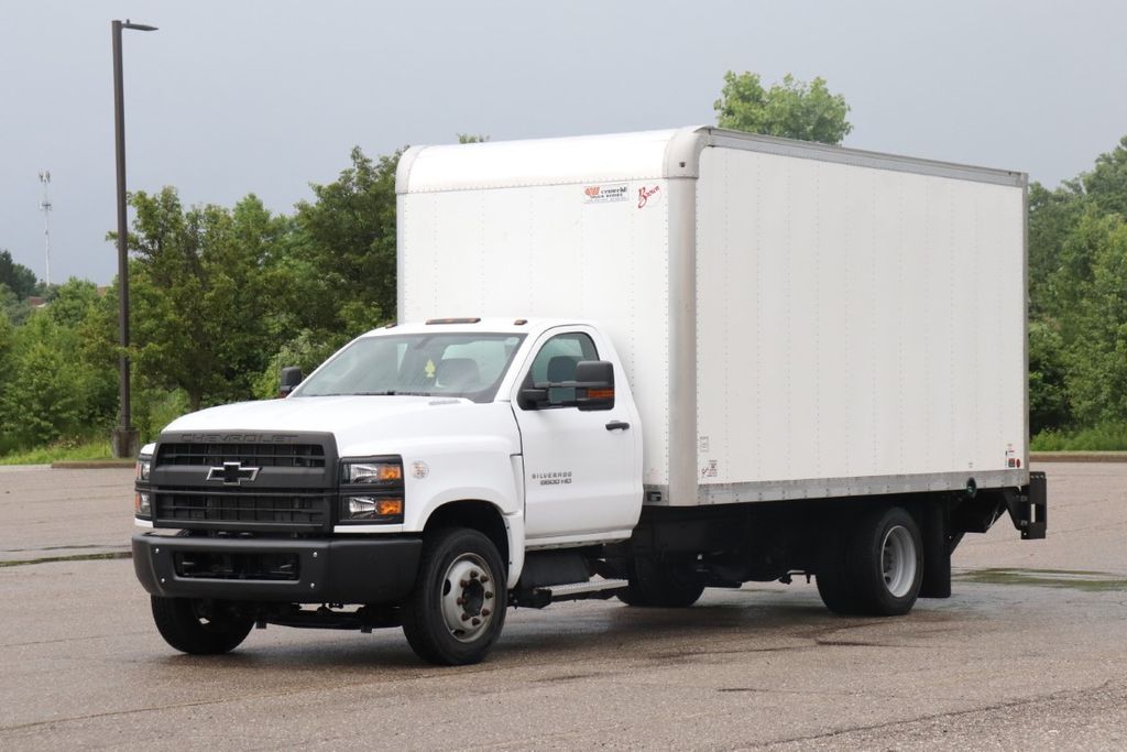 2022 Chevrolet Silverado 4500HD Work Truck photo 3
