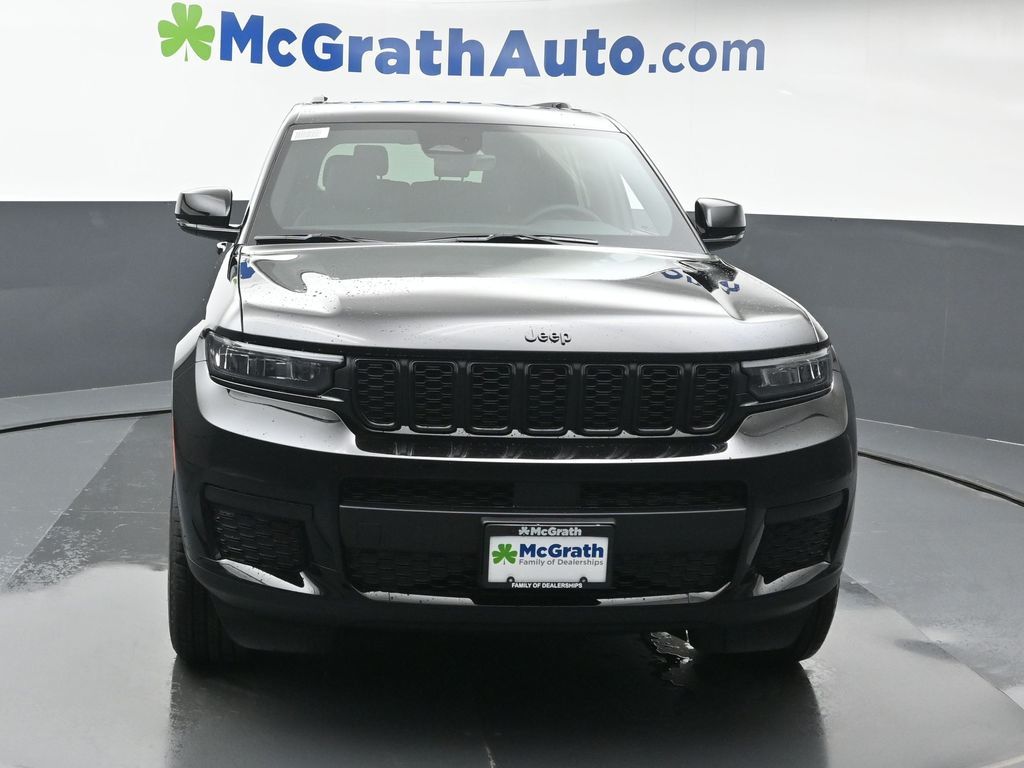 2025 Jeep Grand Cherokee Altitude X photo 2