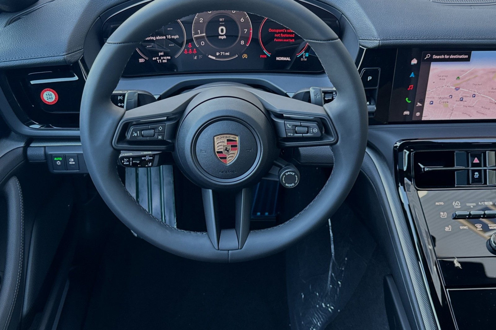 2025 Porsche Panamera 4 photo 14