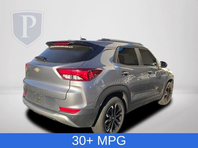 2021 Chevrolet Trailblazer LT photo 3