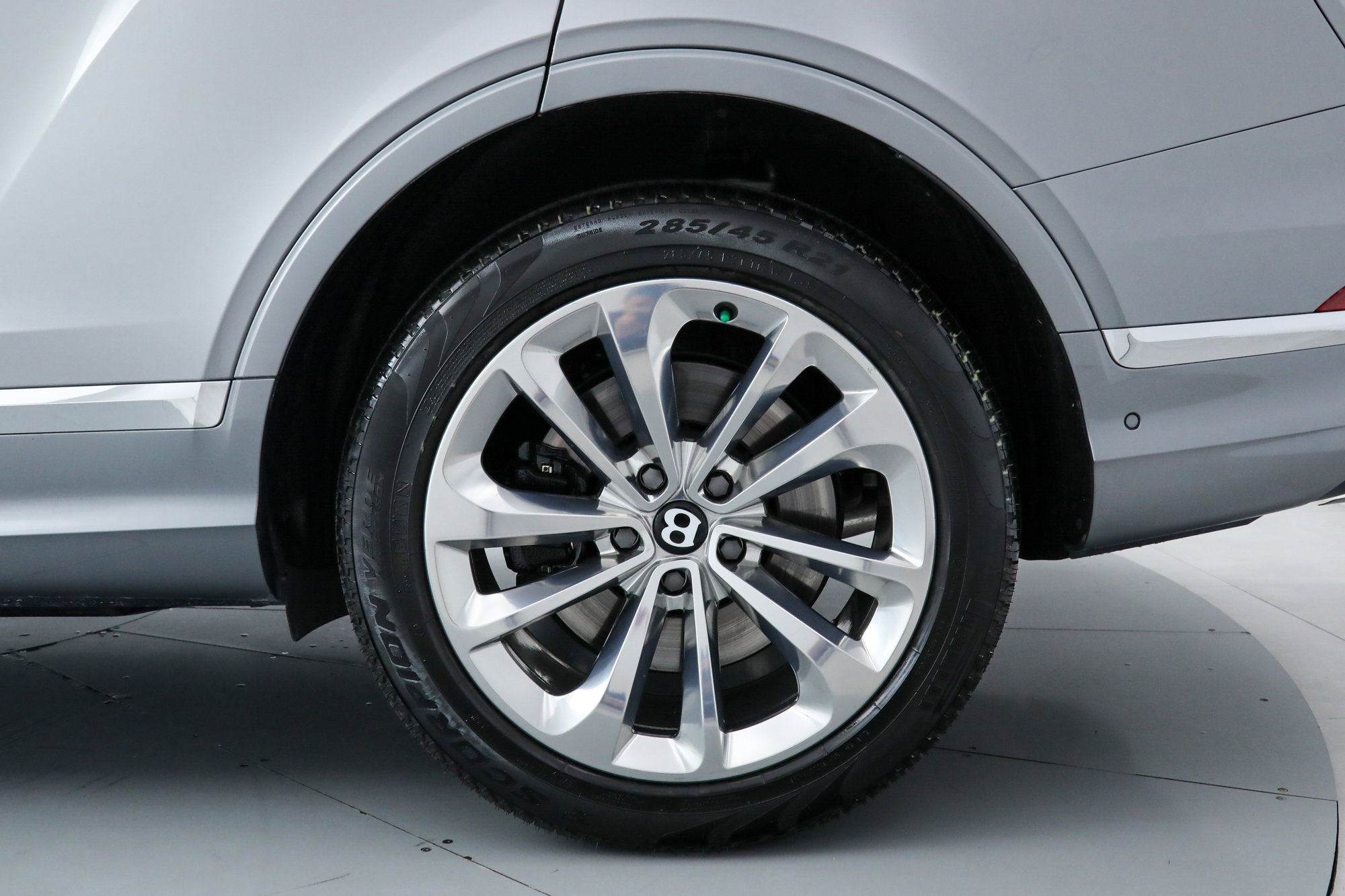 2022 Bentley Bentayga V8 First Edition photo 38