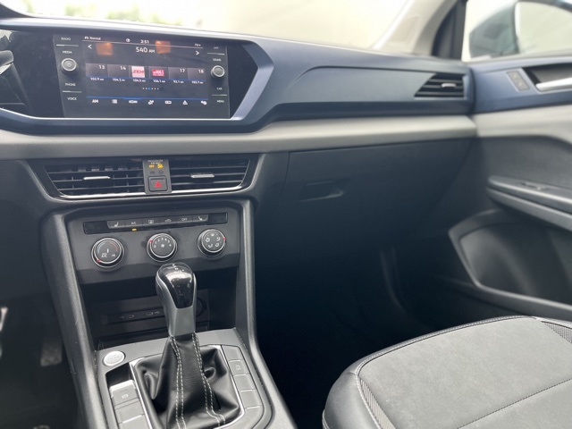 2022 Volkswagen Taos SE photo 6