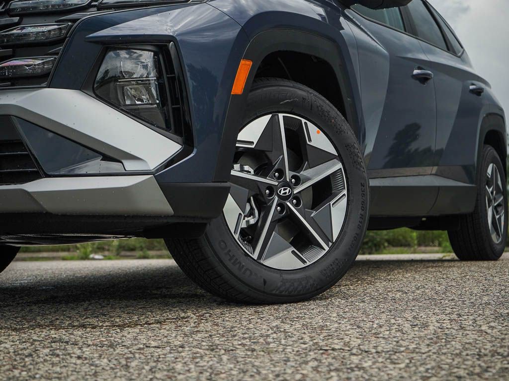 2025 Hyundai Tucson SEL photo 3