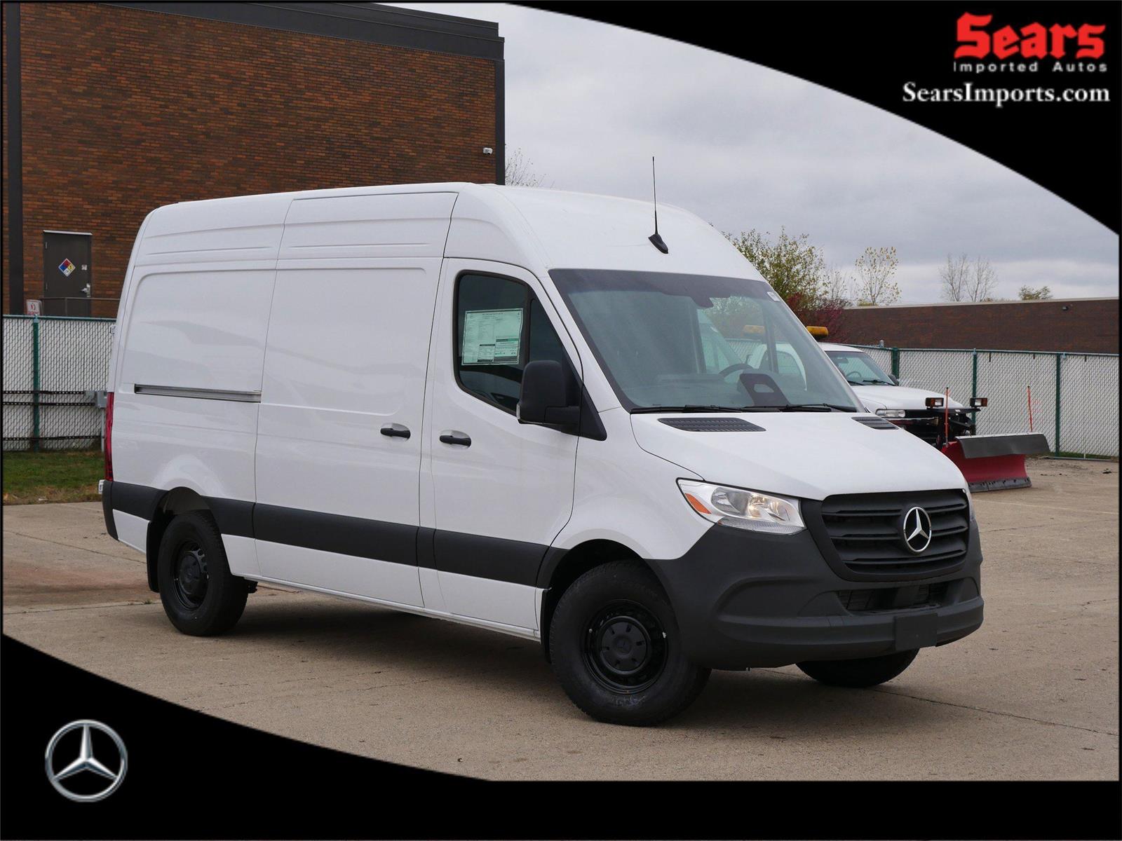 2025 Mercedes-Benz Sprinter Cargo Van Base's photo