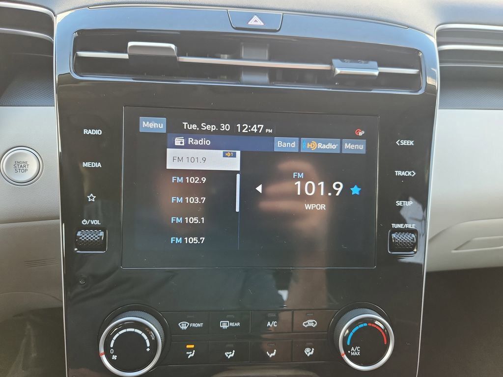 2022 Hyundai Tucson SEL photo 16