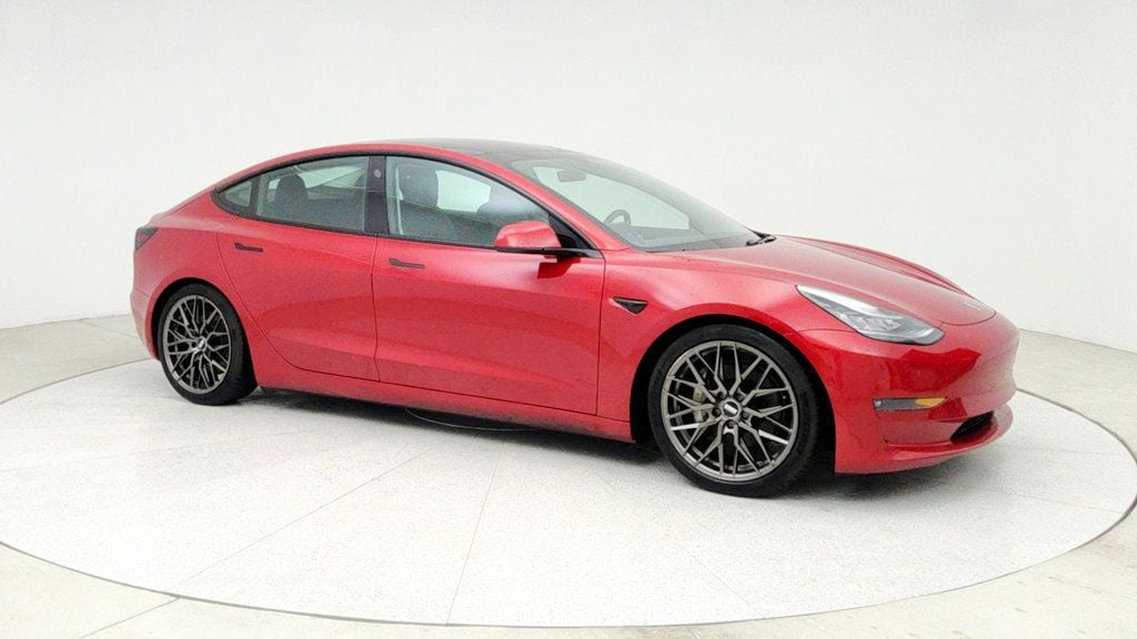 2021 Tesla Model 3 Long Range photo 3