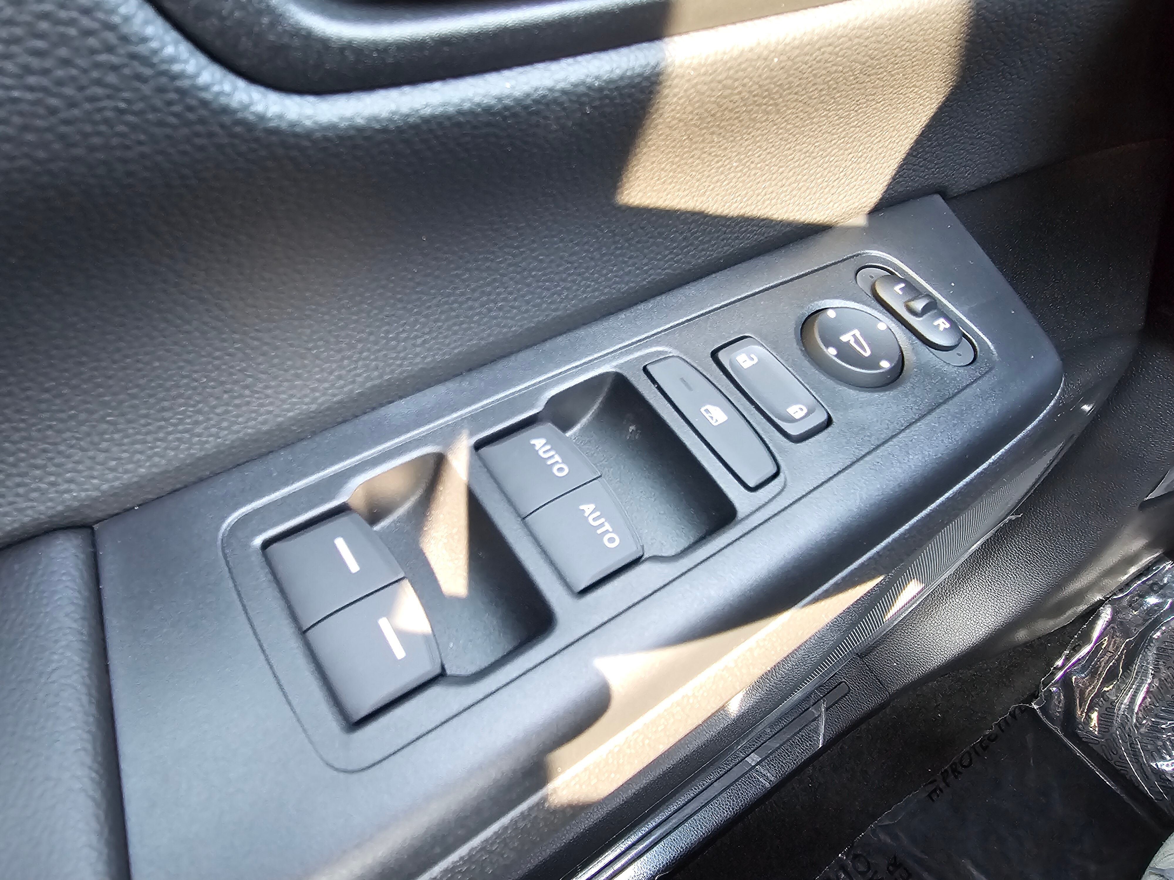 2025 Honda CR-V EX photo 12