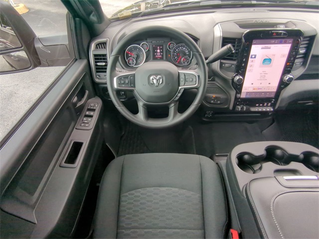 2025 Ram 2500 Tradesman photo 14