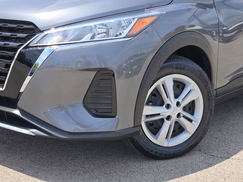 Certified 2024 Nissan Kicks S with VIN 3N1CP5BV2RL506852 for sale in Melrose Park, IL