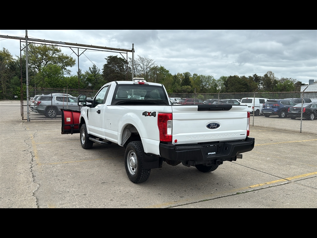 2019 Ford F-250 XL photo 3