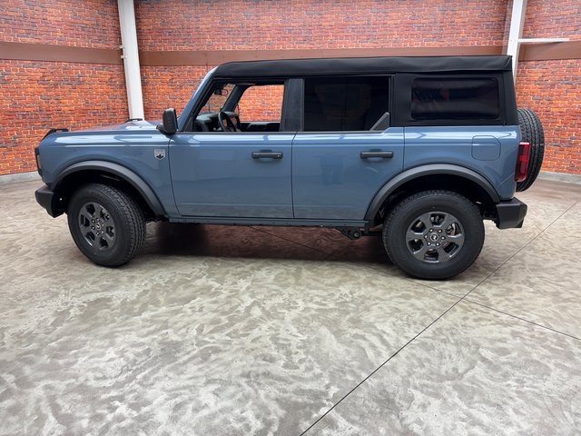 2025 Ford Bronco Big Bend photo 2