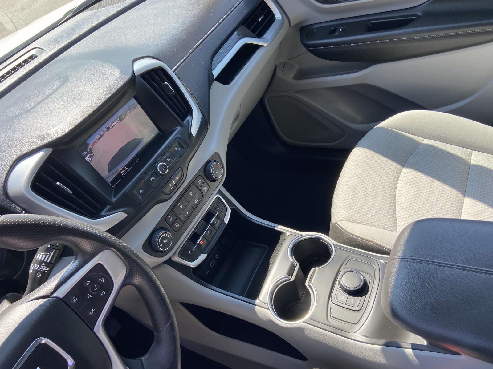 2024 Gmc Terrain SLE photo 10