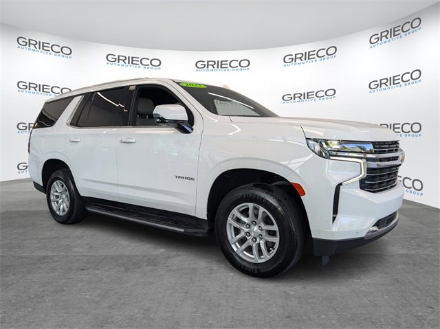 Used 2022 Summit White Chevrolet LT image 1
