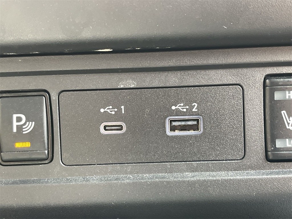 2023 Nissan Frontier SV photo 32