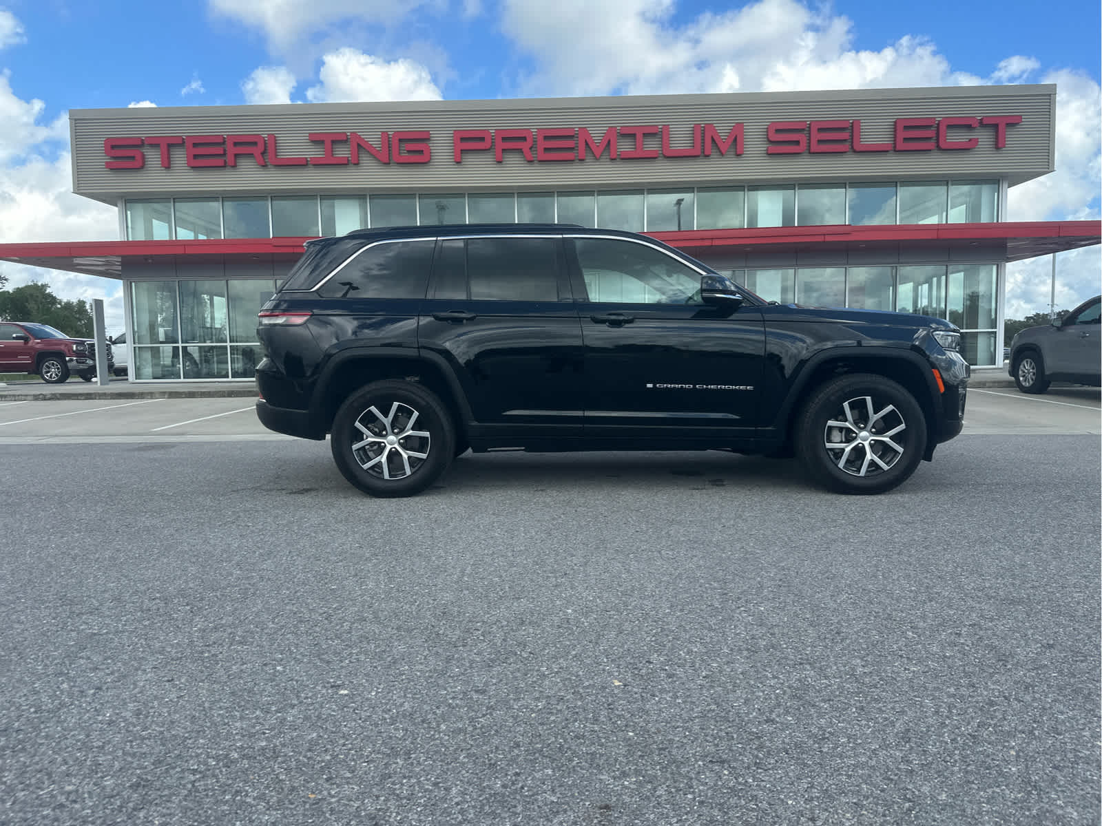 2025 Jeep Grand Cherokee Limited's photo