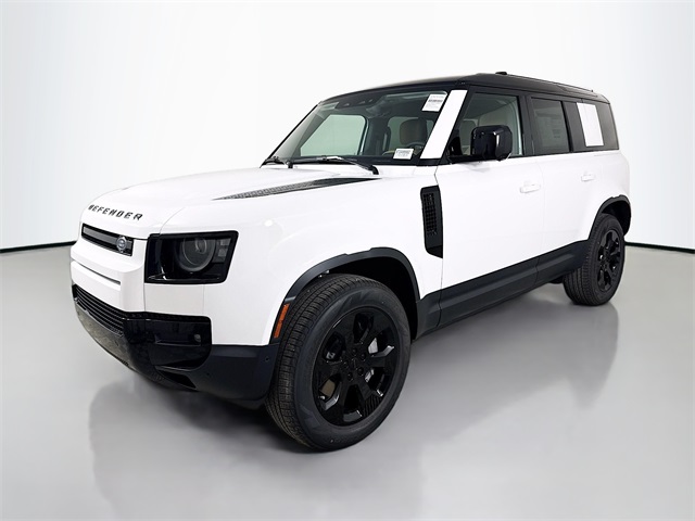 2026 Land Rover Defender S's photo